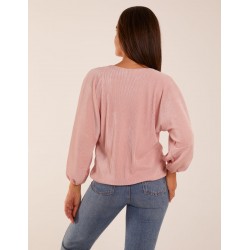 V Neck Plisse Batwing Bubble Hem Top